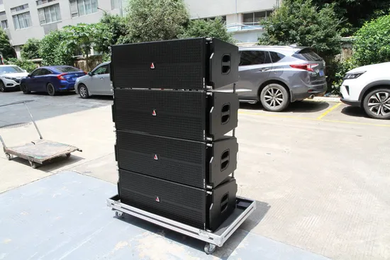 Amplificatore di potenza attivo, altoparlanti line array, sistema audio professionale, potente per teatri all'aperto